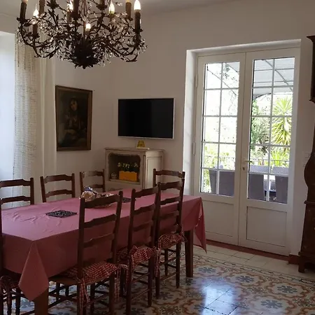 Primavera 加莱里亚