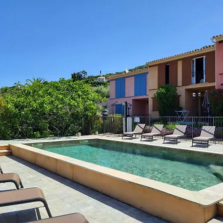 公寓 Primavera 加莱里亚