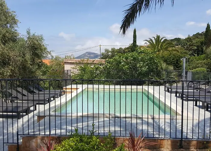 公寓 Primavera 加莱里亚